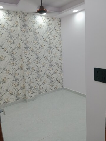 Bathroom in 2 BHK Builder Floor at Govindpuri – for Sale