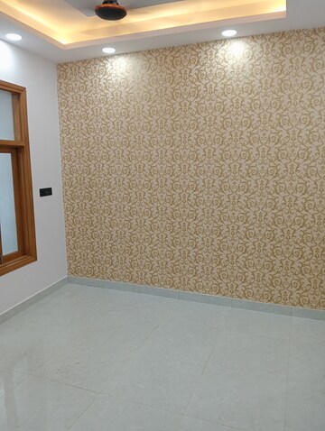 Room in 2 BHK Builder Floor at Govindpuri – for Sale