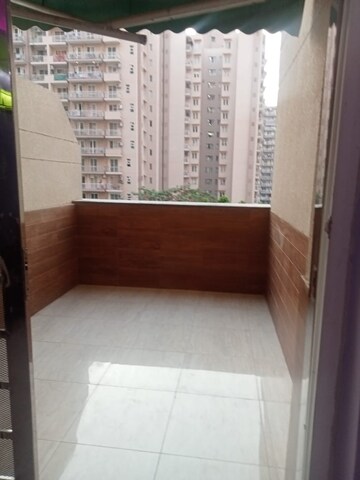 Bathroom in 3 BHK Apartment at Ramprastha Primera, Sector 37d – for Rent