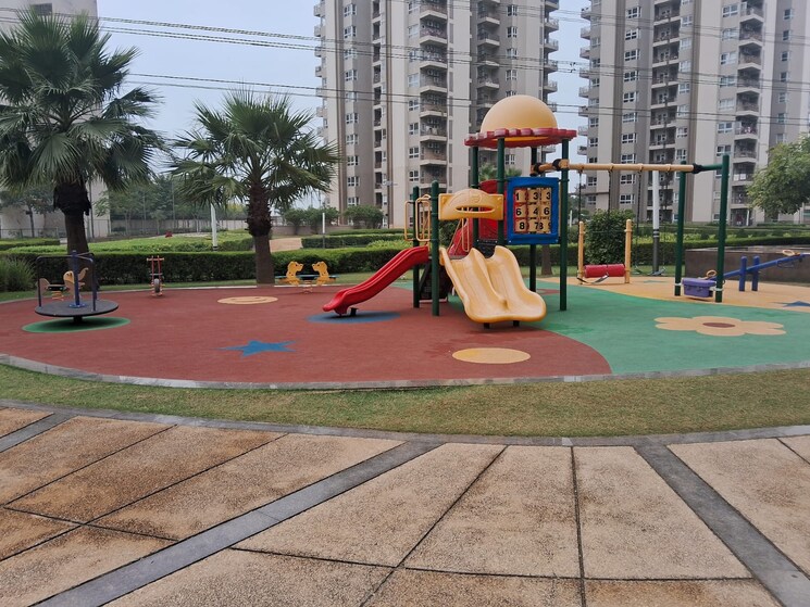 Garden, adani-m2k-oyster-grande 3 Bedroom 1689 Sq.Ft. Apartment In Sector 102 Gurgaon 8827260