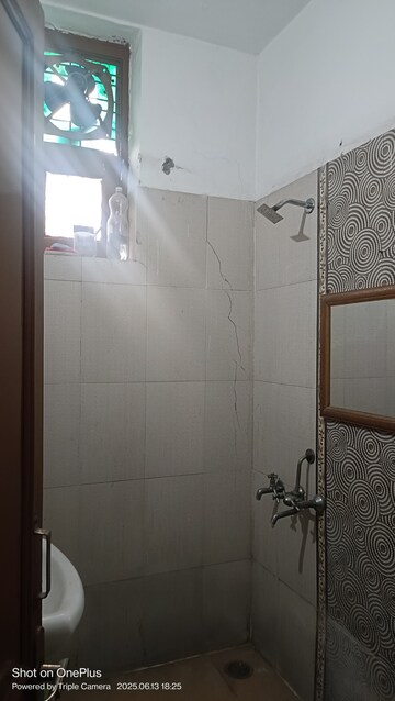 Bathroom in 3 BHK Builder Floor at Ashoka Enclave 3, Sector 35 – for Rent