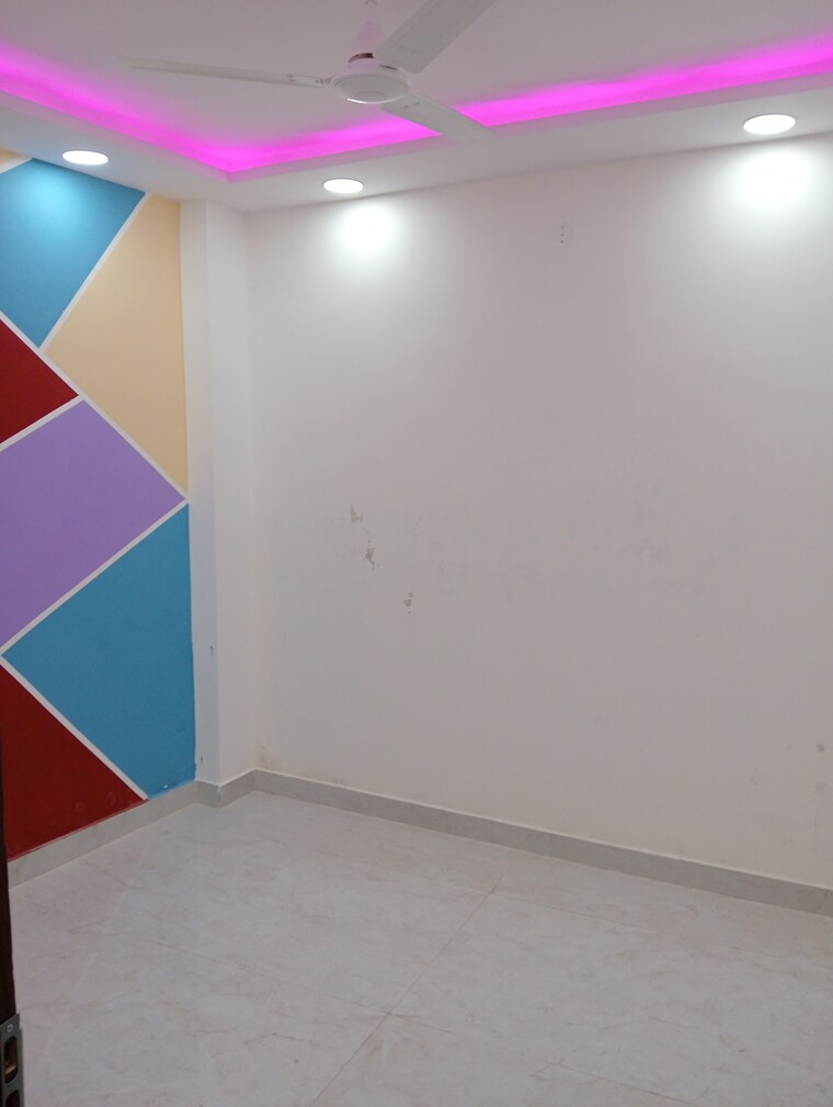 Room, govindpuri 3 Bedroom 920 Sq.Ft. Builder Floor In Govindpuri Delhi 8827309