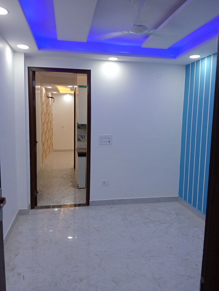 Room, govindpuri 3 Bedroom 920 Sq.Ft. Builder Floor In Govindpuri Delhi 8827309