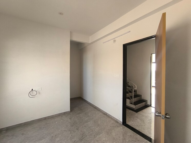 Room, jahangirabad 4 Bedroom 2200 Sq.Ft. Villa In Jahangirabad Surat 8827358