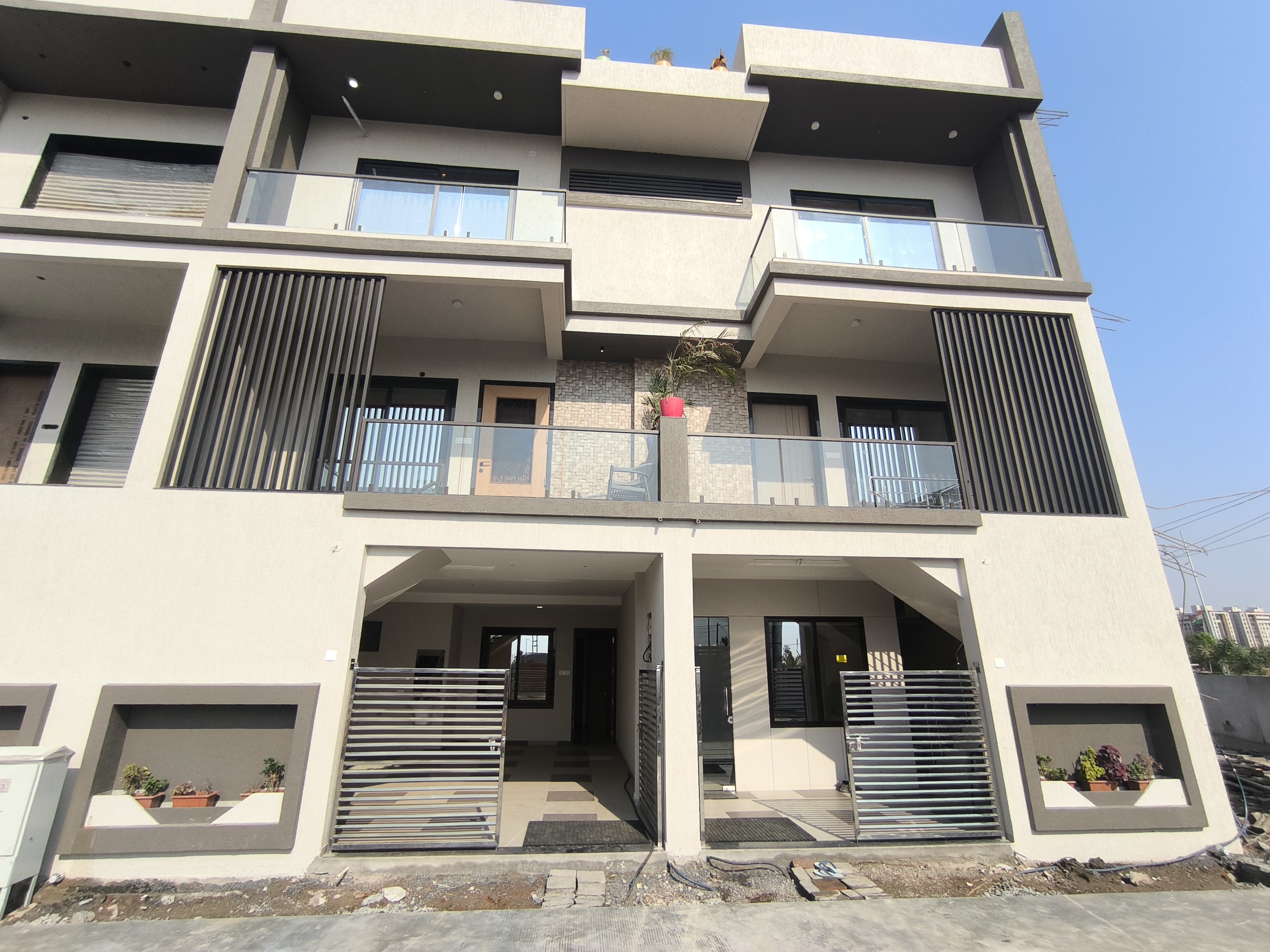 4 BHK Villa For Sale in New 4bhk Row House Jahang