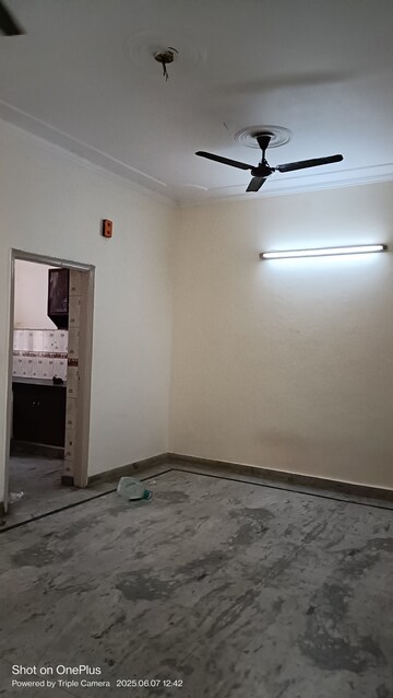Room in 2 BHK Builder Floor at Ashoka Enclave – for Rent