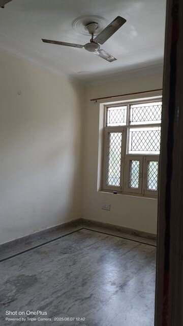 Room in 2 BHK Builder Floor at Ashoka Enclave – for Rent