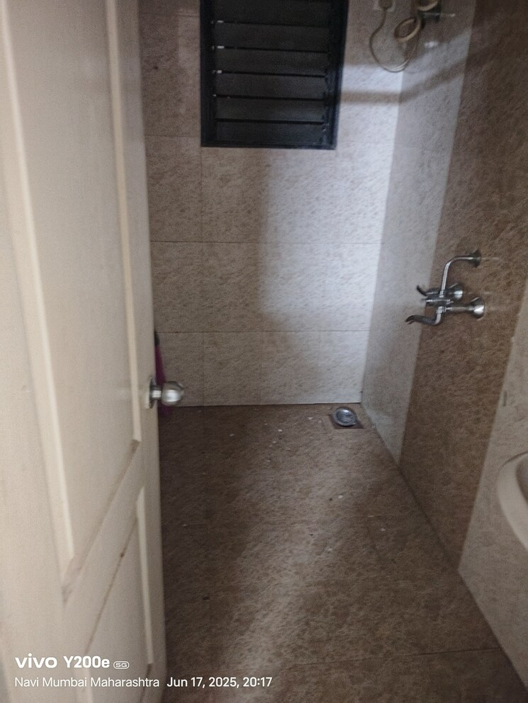 Attached Bathroom, arihant-siddhi 1 Bedroom 615 Sq.Ft. Apartment In Ghansoli Navi Mumbai 8827398