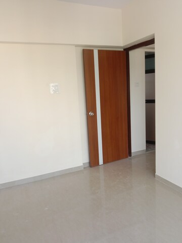 Room in 2 BHK Apartment at Bonaventure Tower, Dahisar West – for Rent