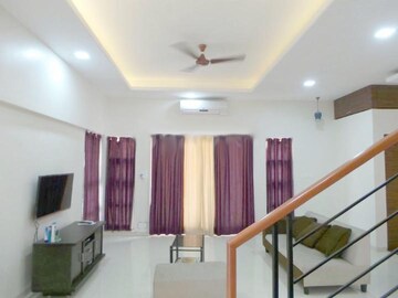 Living Room in 3 BHK Apartment at Erandwane – for Rent