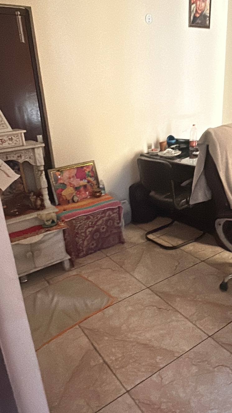 Living Room, rise-organic-homes 3 Bedroom 1496 Sq.Ft. Apartment In Mahurali Ghaziabad 8827421