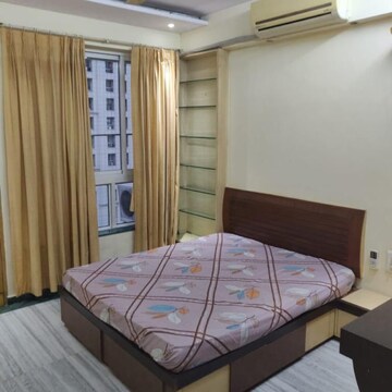 Bedroom in 2 BHK Apartment at Hiranandani Estate, Hiranandani Estate – for Rent