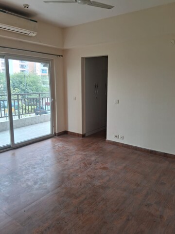 Room in 3 BHK Apartment at Adani M2K Oyster Grande, Sector 102 – for Rent