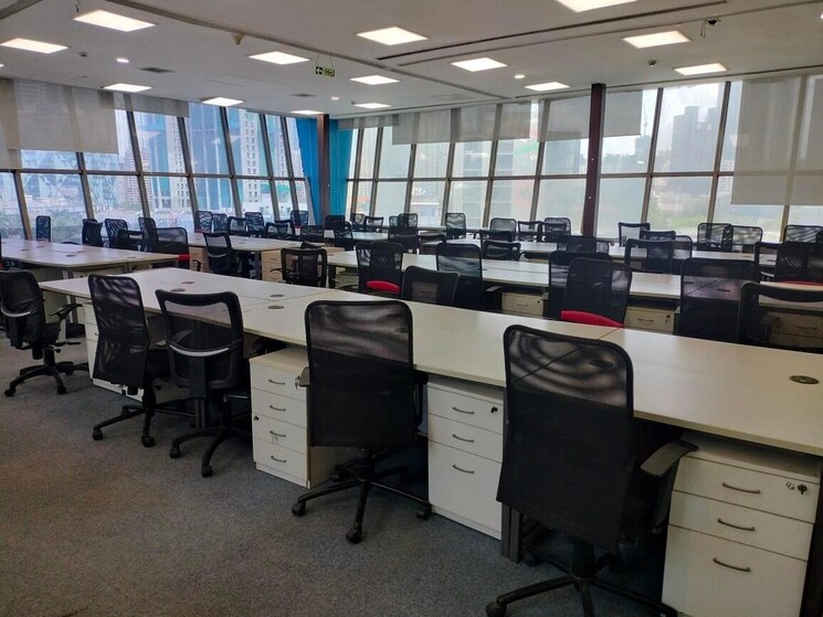 Team Area, kamala-mills Commercial Office Space 6000 Sq.Ft. In Lower Parel Mumbai 8827472