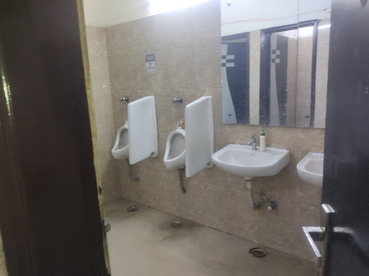Bathroom, sector 64 Commercial Industrial Plot 1400 Sq.Ft. In Sector 64 Noida 8827500