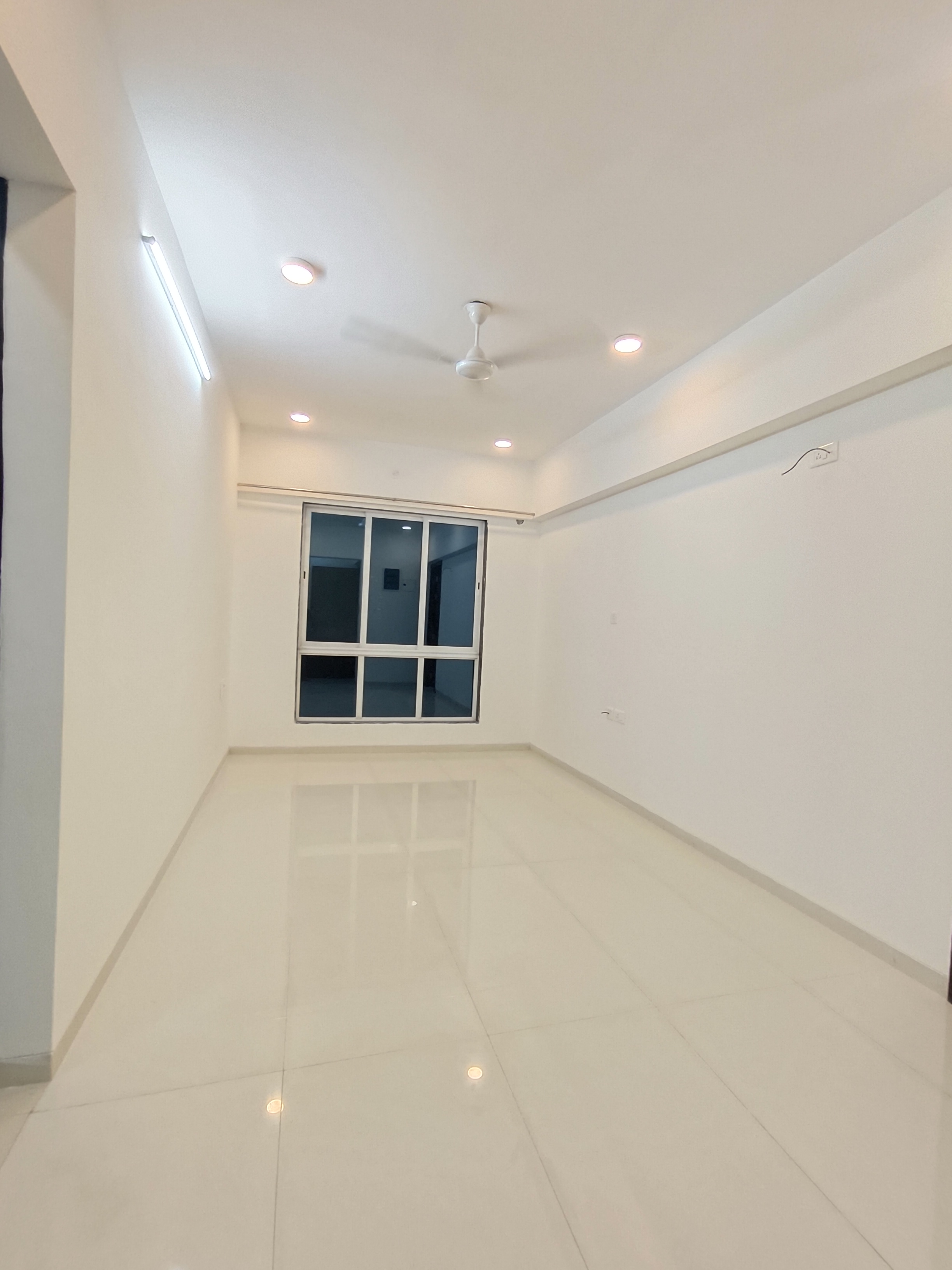 2 BHK + Extra Room Apartment For Rent in Capri Empire Valencia