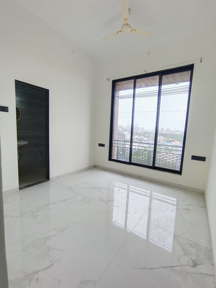 Room, borivali west 2 Bedroom 850 Sq.Ft. Apartment In Borivali West Mumbai 8827631