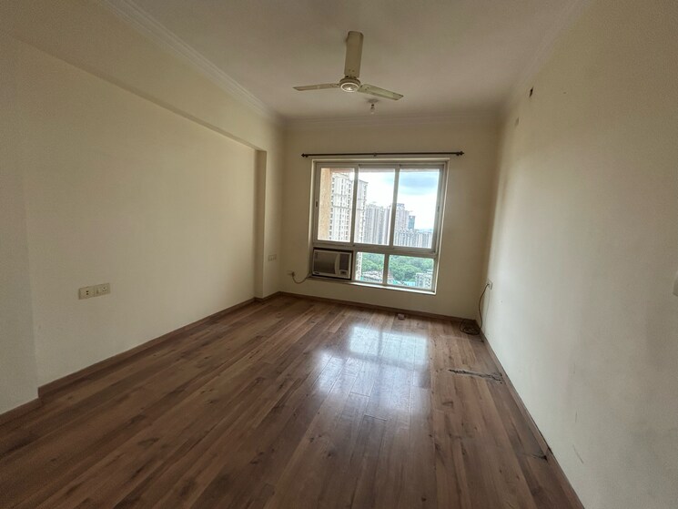 Room, hiranandani-meadows 4 Bedroom 2645 Sq.Ft. Apartment In Manpada Thane 8827639