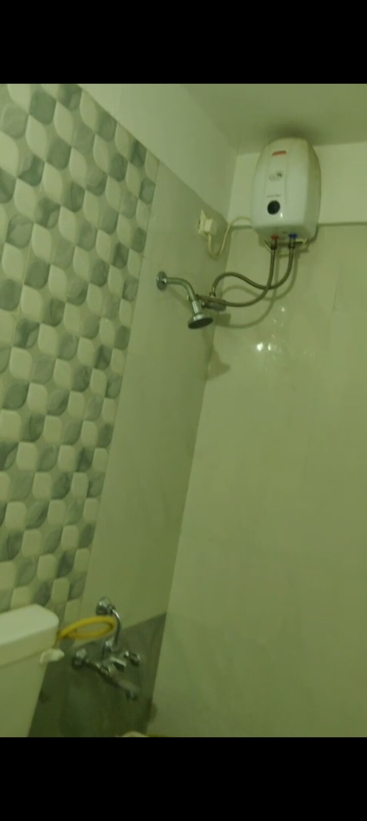 Bathroom, mahavir-park-bibwewadi 2 Bedroom 850 Sq.Ft. Apartment In Bibwewadi Pune 8827652