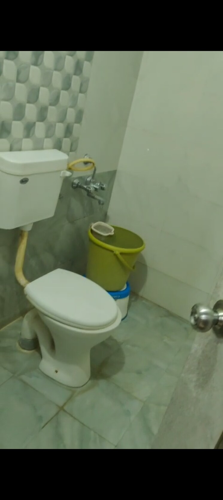 Bathroom, mahavir-park-bibwewadi 2 Bedroom 850 Sq.Ft. Apartment In Bibwewadi Pune 8827652