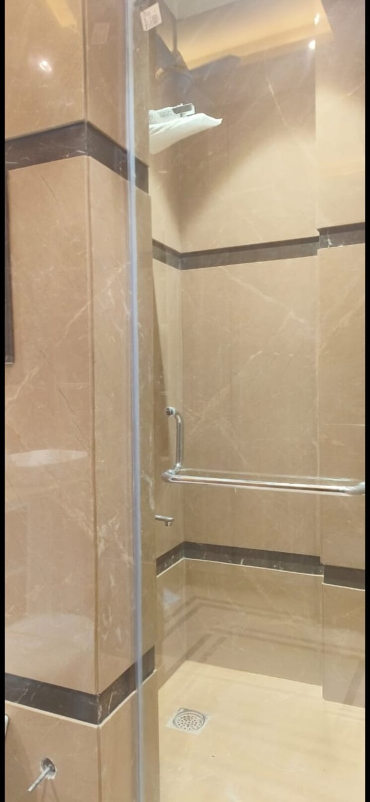 Attached Bathroom, defence colony 3 Bedroom 217 Sq.Yd. Builder Floor In Defence Colony Delhi 8827627