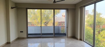 Living Room in 3 BHK Builder Floor at Defence Colony – for Rent