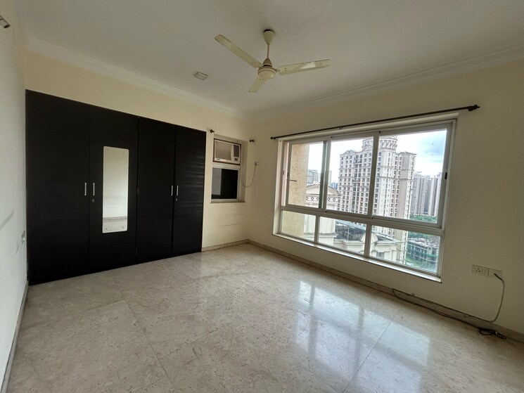 Room, hiranandani-estate-fiona 3.5 Bedroom 2000 Sq.Ft. Apartment In Anu Nagar Thane 8827654