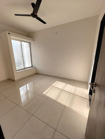 Bathroom in 2 BHK Apartment at VJ YashOne Infinitee, Tathawade – for Rent