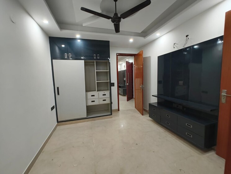 Room, burari 2 Bedroom 80 Sq.Yd. Builder Floor In Burari Delhi 8827687
