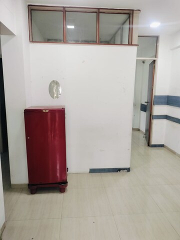 Room in 1 BHK Apartment at Vishnu Apartments Narayan Peth, Narayan Peth – for Rent
