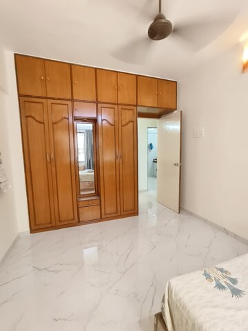 Room in 2 BHK Apartment at Vitthal Apartments Dahisar West, Dahisar West – for Rent