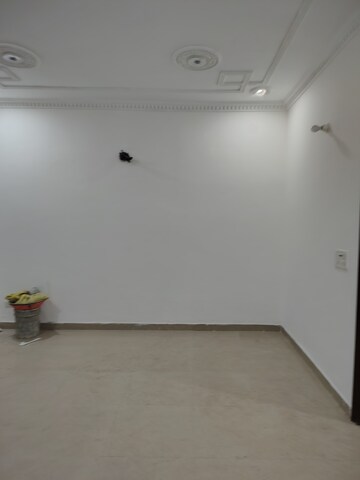 Furnished Amenities in 2 BHK Builder Floor at Dhakoli – for Sale