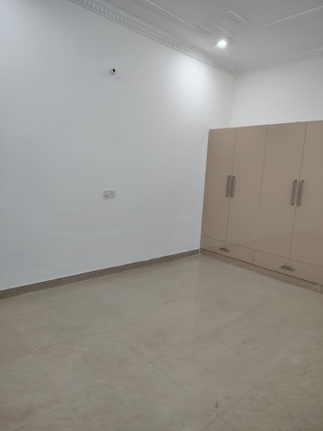 Room in 2 BHK Builder Floor at Dhakoli – for Sale