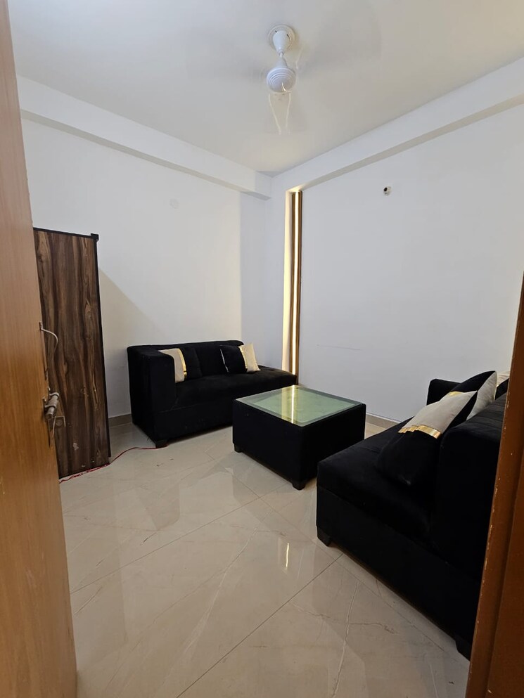 Living Room, saket 1 Bedroom 450 Sq.Ft. Builder Floor In Saket Delhi 8827791