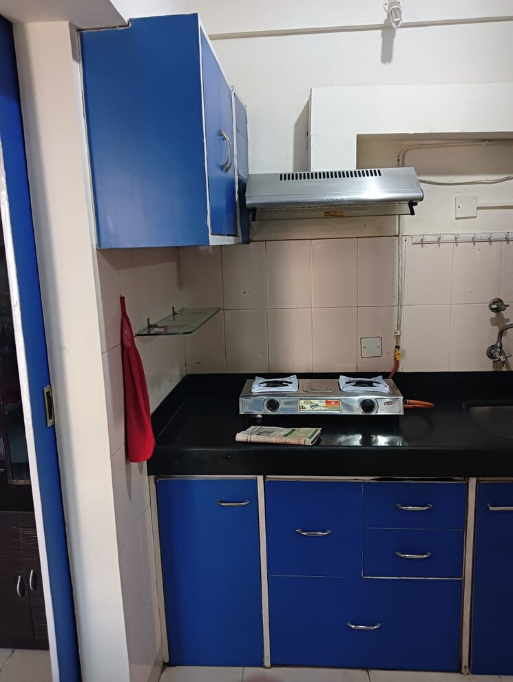 Kitchen, lokhandwala-infrastructure-spring-leaf 1 Bedroom 400 Sq.Ft. Apartment In Kandivali East Mumbai 8827772