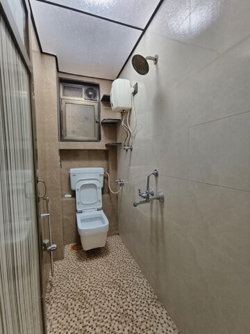 Bathroom in 1 BHK Apartment at Borivali West – for Rent