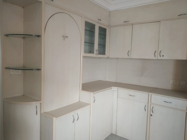 Kitchen, hiranandani-gardens 4 Bedroom 2670 Sq.Ft. Apartment In Powai Mumbai 8827629