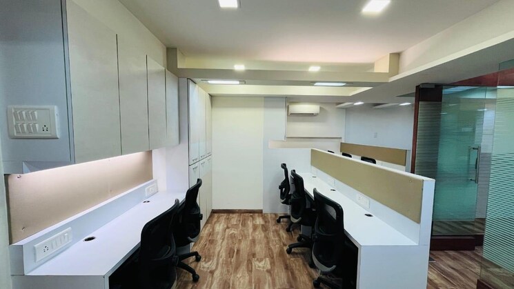 Team Area, lower parel Commercial Office Space 1100 Sq.Ft. In Lower Parel Mumbai 8827805