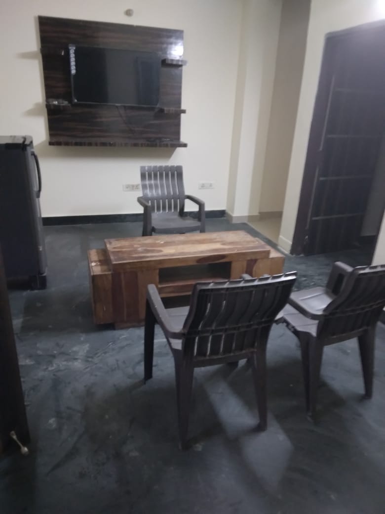3 BHK + Servant Room Builder Floor For Rent in Buildor Floor 