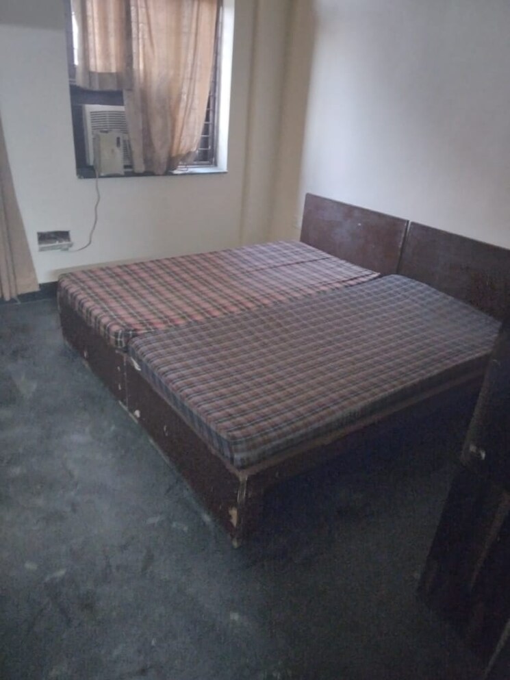 Bedroom, sector 55 3 Bedroom 1100 Sq.Ft. Builder Floor In Sector 55 Gurgaon 8827839