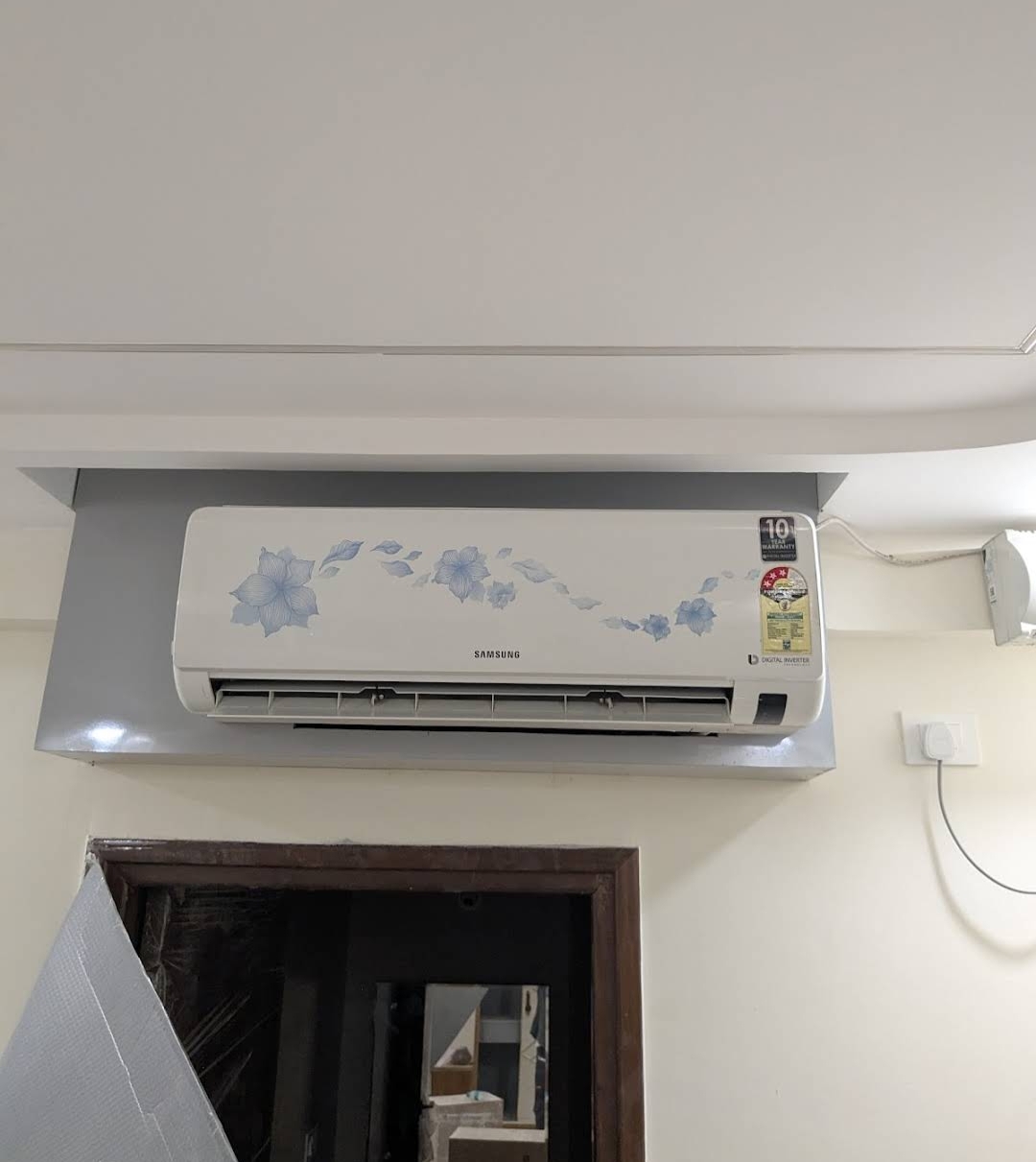 3 BHK Apartment For Rent in Hallmark Skyrena