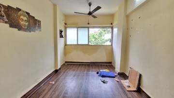 1 BHK Apartment For Rent in Rishikesh CHS, Malad West