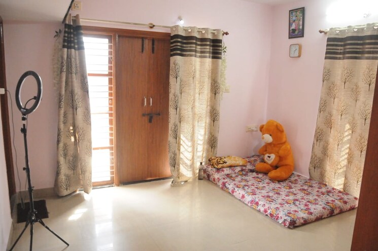 Living Room, rt nagar 6+ Bedroom 6821 Sq.Ft. Independent House In Rt Nagar Bangalore 8827850