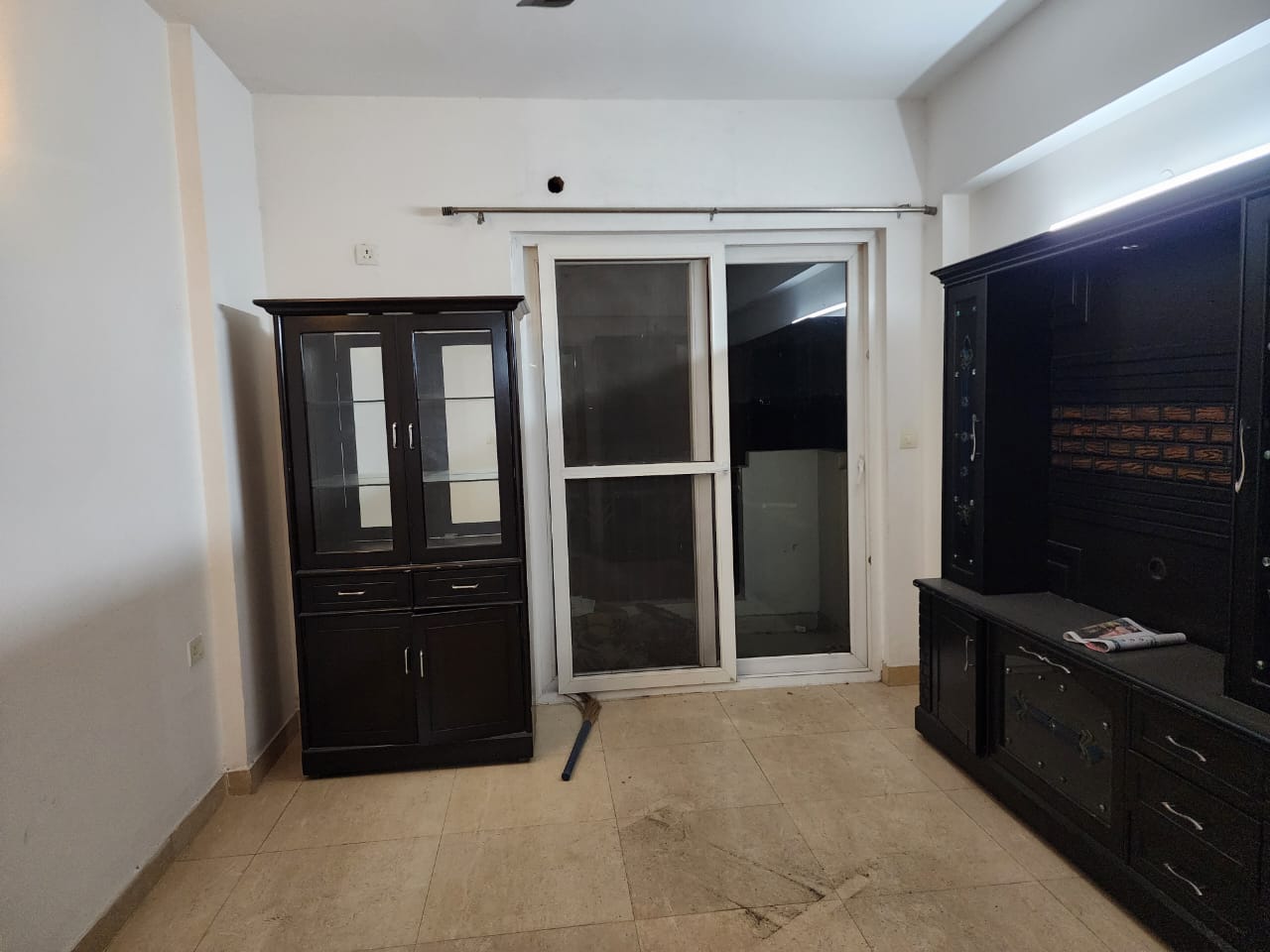 2.5 BHK + Pooja Room Apartment For Rent in Rail Vihar Sector 30