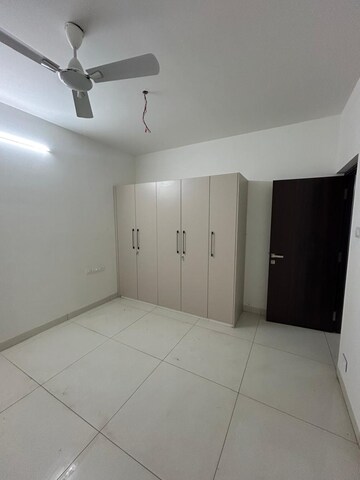Room in 3 BHK Apartment at Aparna Sarovar Zicon, Nallagandla – for Rent