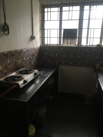 Kitchen in 3 BHK Apartment at Nehru Nagar – for Rent