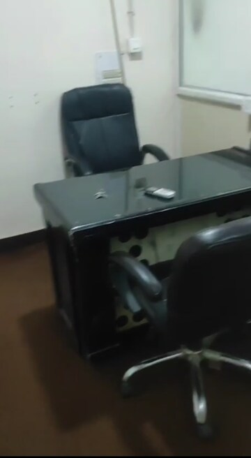 Team Area in  Office Space in IT/SEZ at Sector 64 – for Rent
