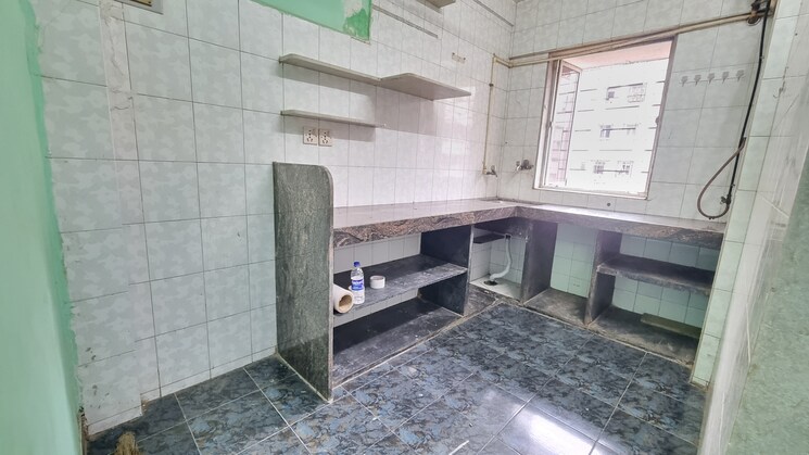 Kitchen, evershine nagar 1 Bedroom 450 Sq.Ft. Apartment In Evershine Nagar Mumbai 8827915