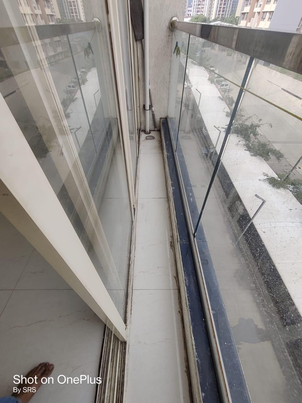 3 BHK 1200 Sq.Ft. Apartment in Kolte Patil R10