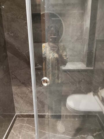 Bathroom in 3 BHK Builder Floor at Safdarjung Development Area – for Rent